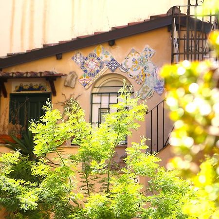 Campo De Fiori - Loft In Originario Anfiteatro Romano Екстериор снимка